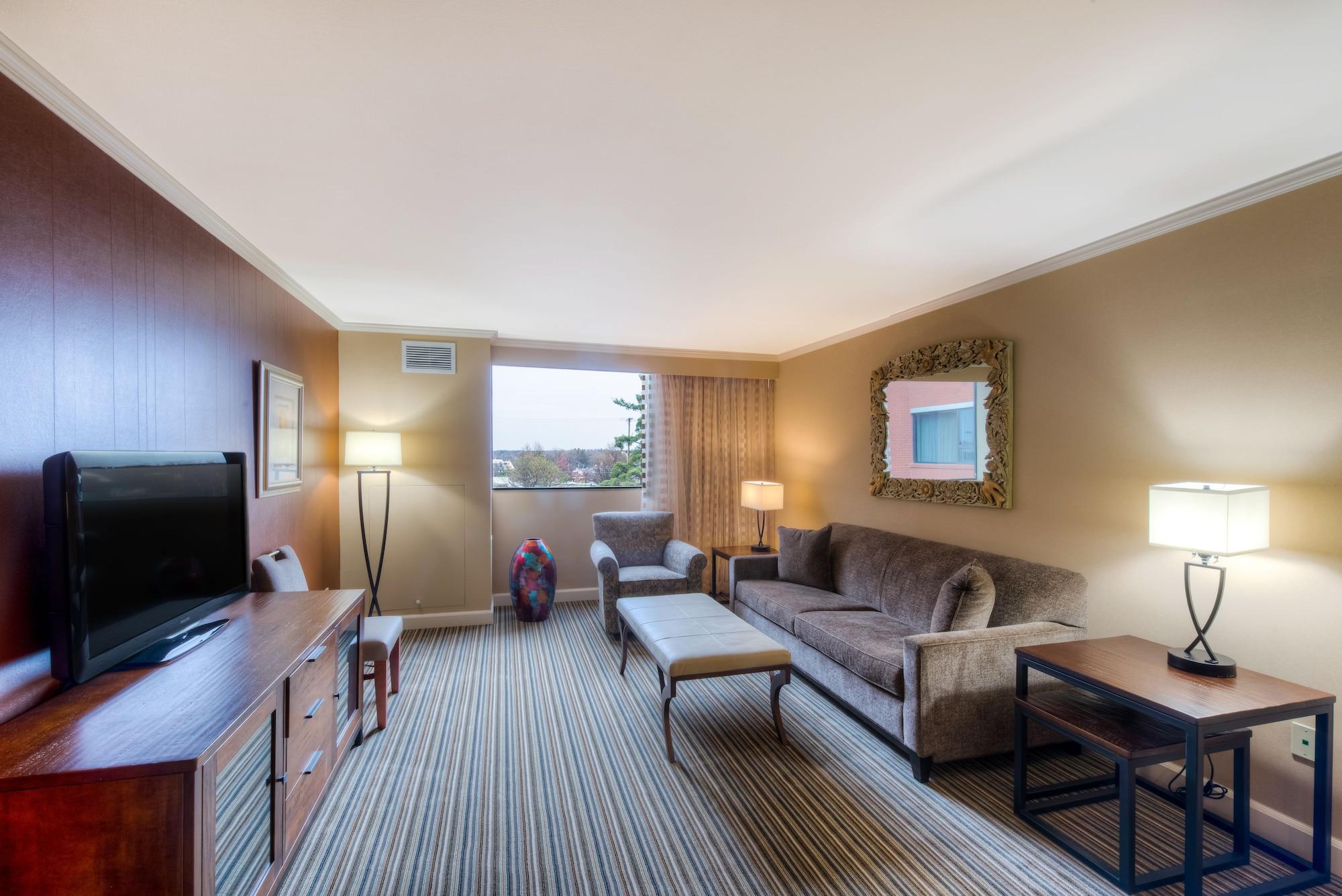 ฮิลตัน แอครอน แฟร์ลอว์น Hotel ภายนอก รูปภาพ